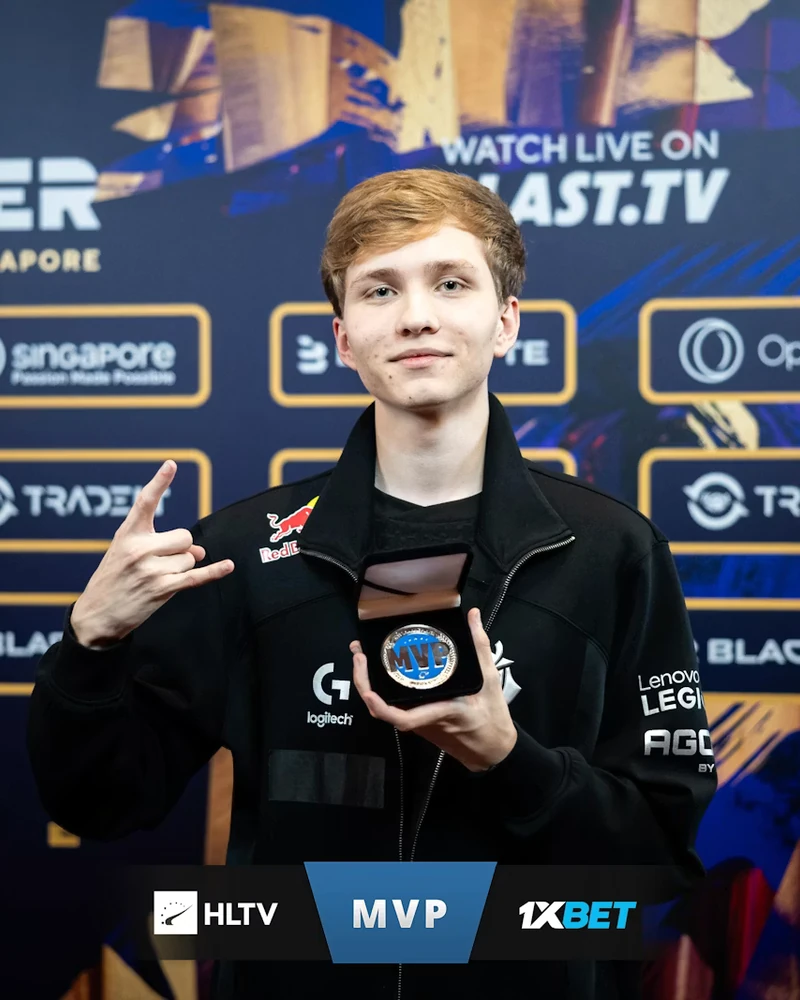 m0NESY holding the BLAST Premier World Final 2024 MVP medal